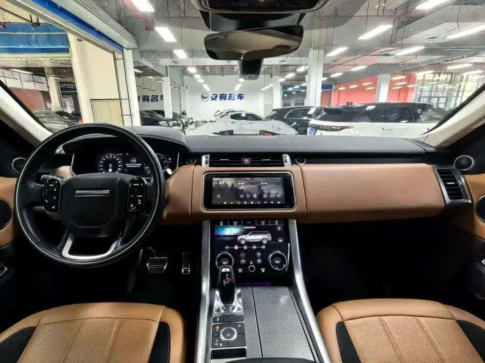 Land Rover Sport