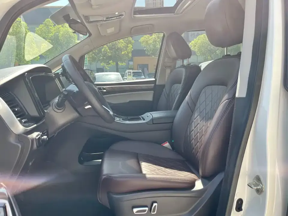 GAC Trumpchi M8