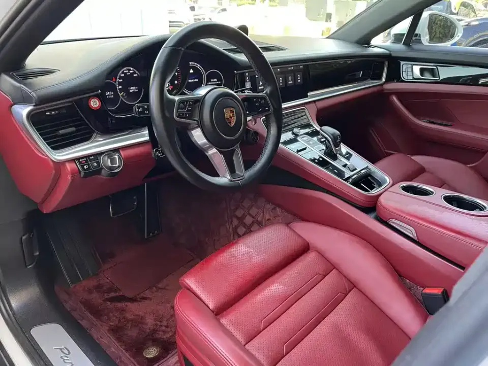Porsche Panamera Hybrid