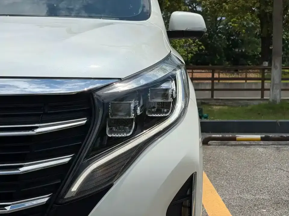 GAC Trumpchi M8
