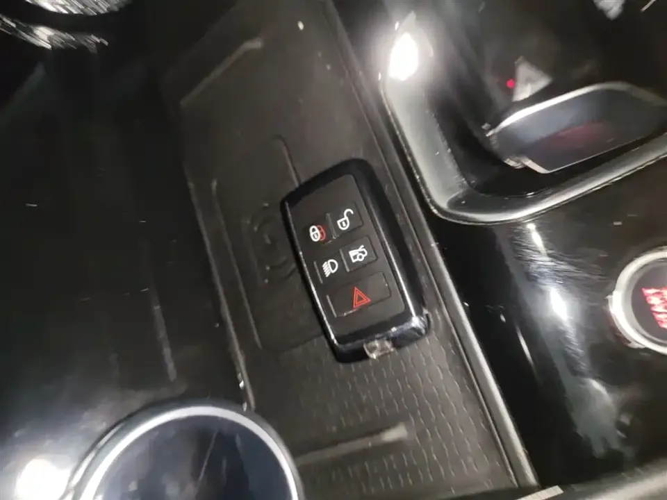 Jaguar XFL