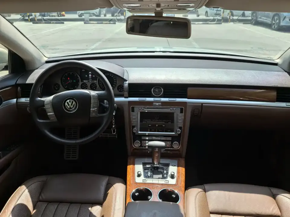 Volkswagen Phaeton