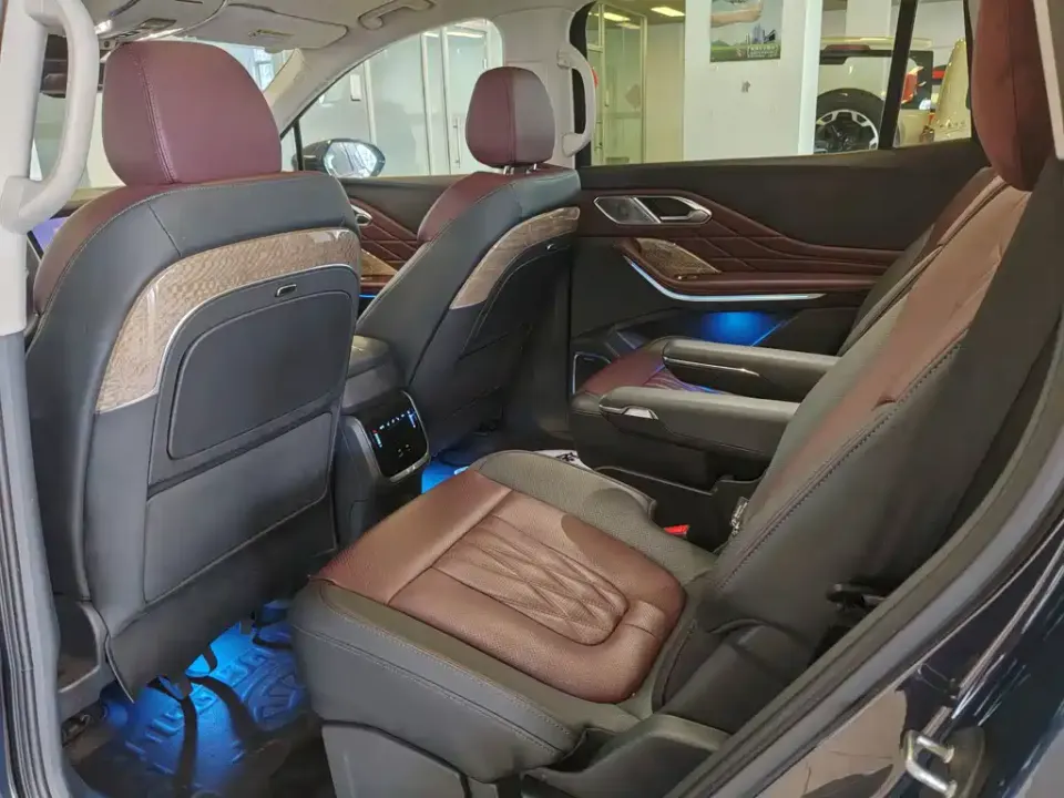Hongqi Hongqi HS7