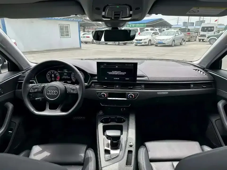Audi A4 (Import)