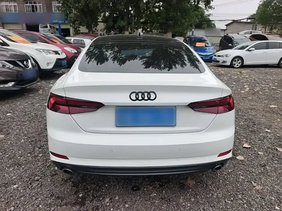 Audi A5 (Import)