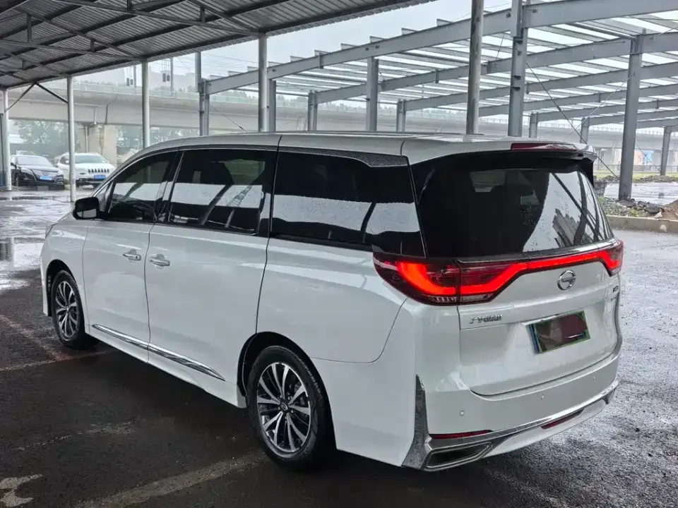 GAC Trumpchi M8