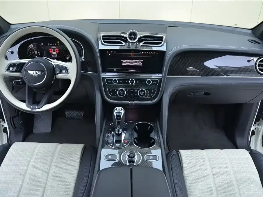 Bentley Bentayga PHEV