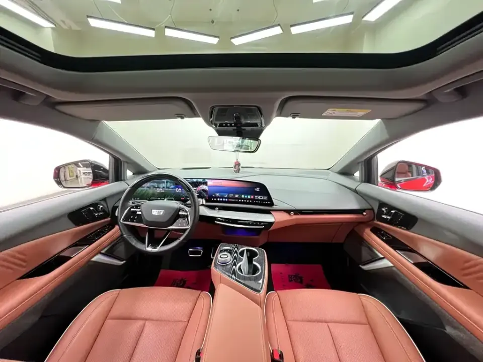 Cadillac IQ