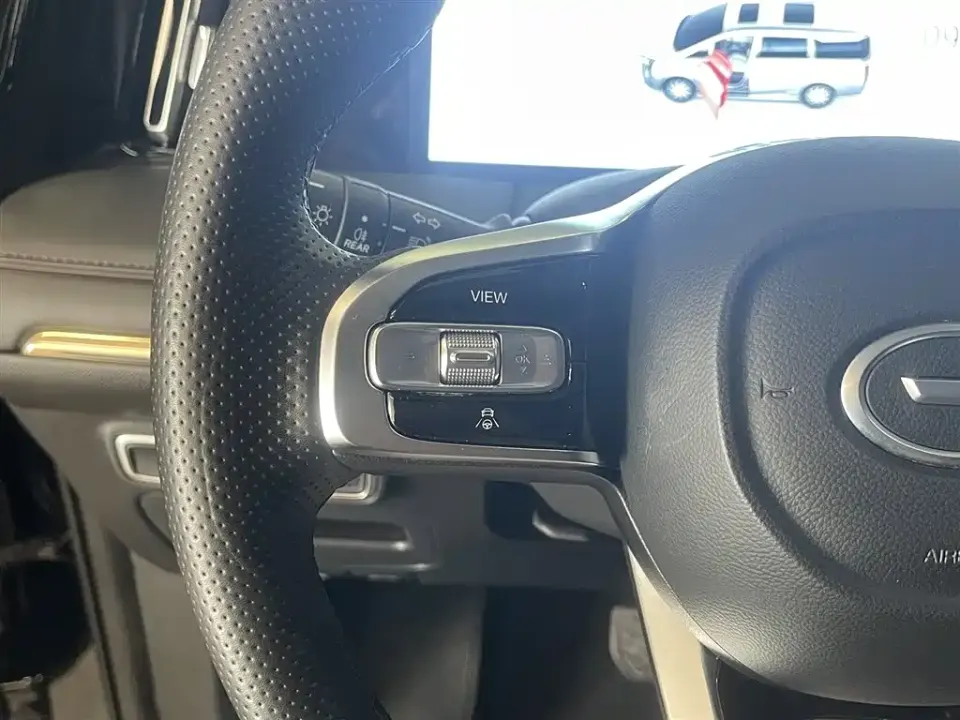 GAC Trumpchi M8