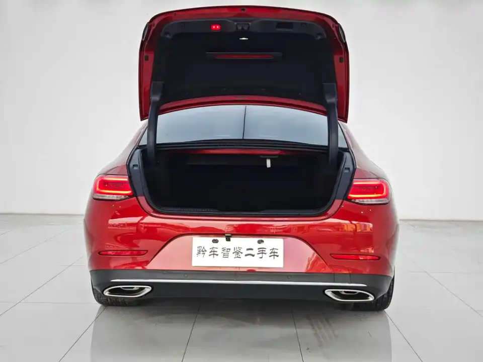 Mercedes-Benz CLS