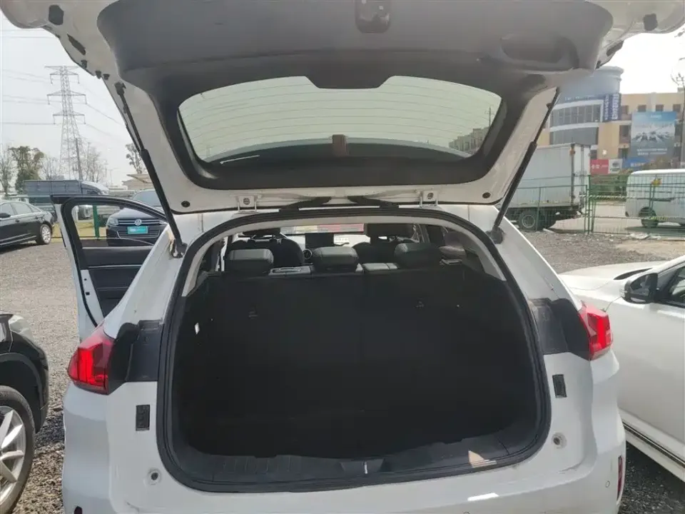 WEY Wey VV5
