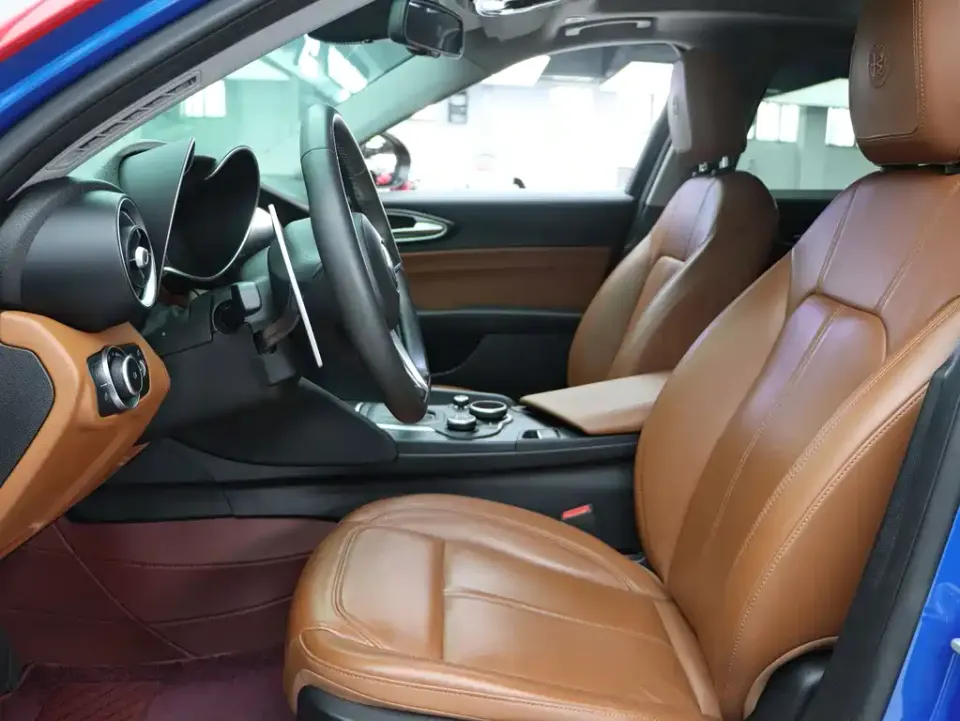 Alfa Romeo Giulia