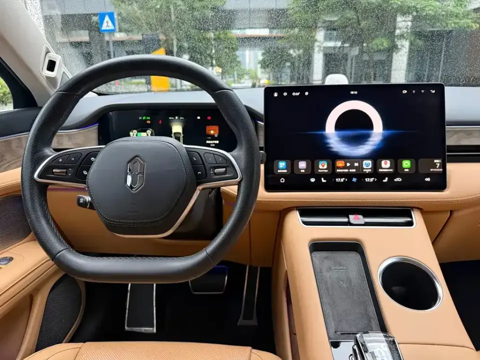 AITO AITO M5