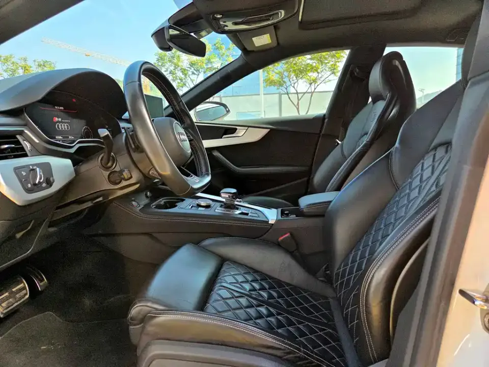 Audi S5