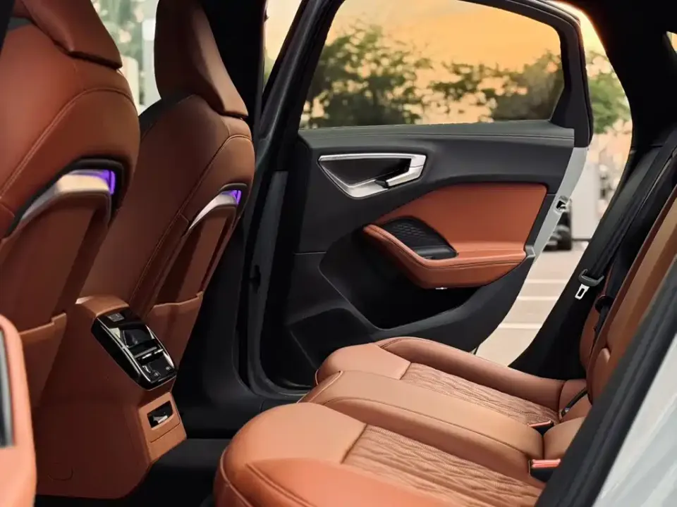 Audi A5L
