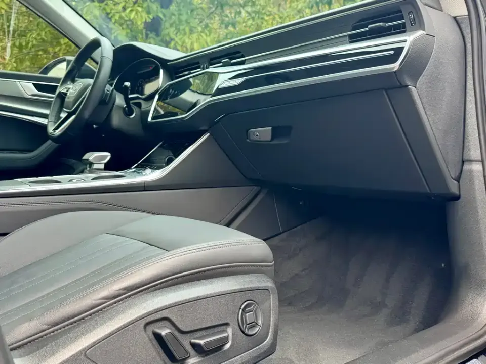 Audi A6 (Import)