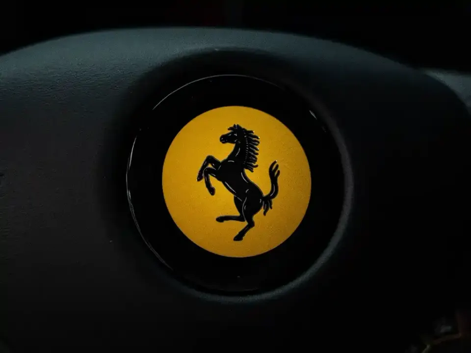 Ferrari 812