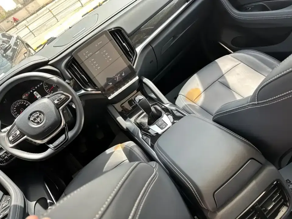 Zhonghua V7