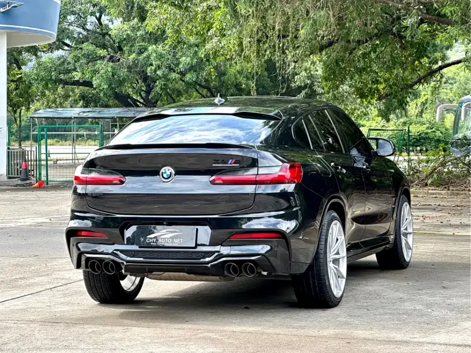 BMW X4 M