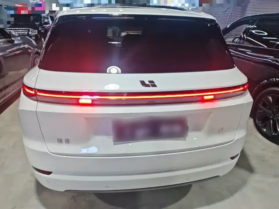 Li Li L7