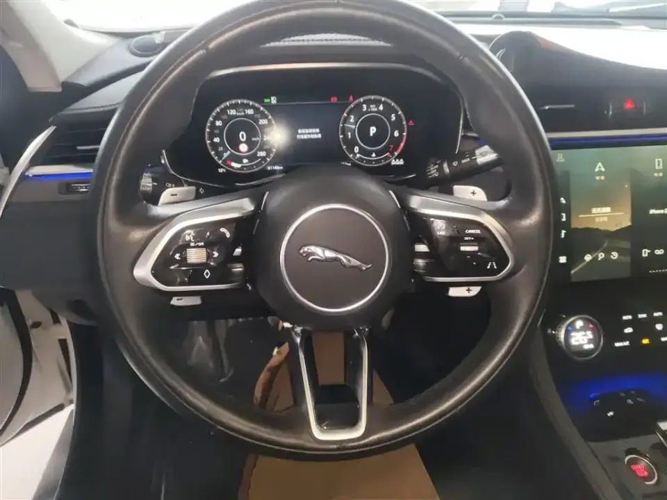 Jaguar XFL