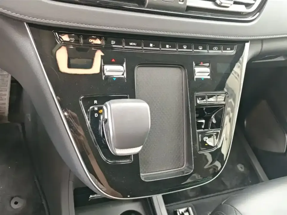 Hongqi Hongqi HQ9 PHEV