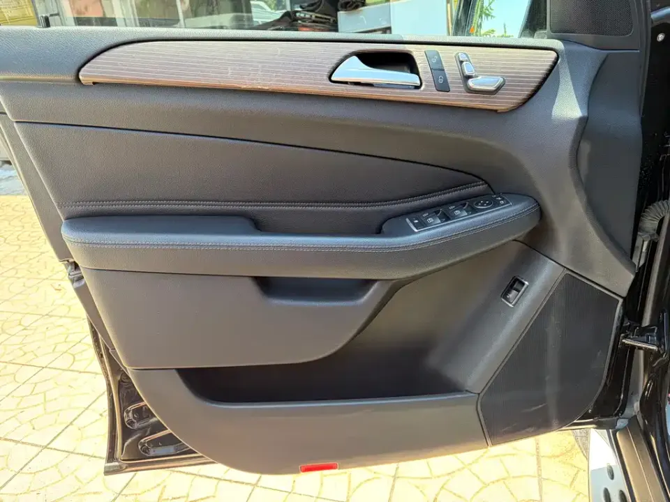 Mercedes-Benz GLE (Import)