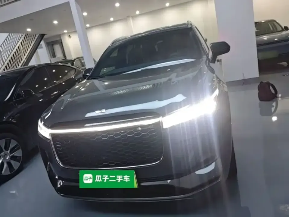 Li Li ONE