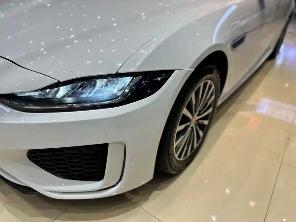 Jaguar XEL