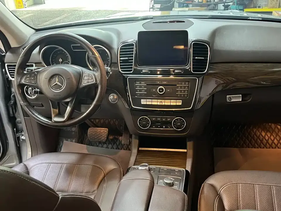 Mercedes-Benz GLE (Import)