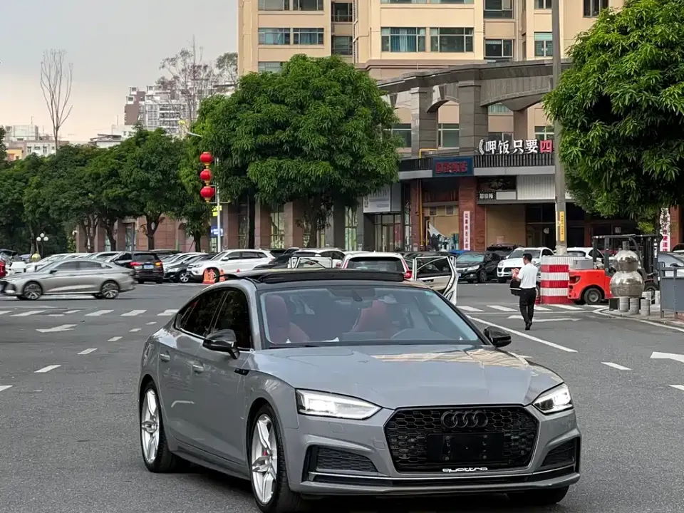Audi A5 (Import)