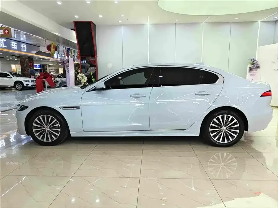 Jaguar XEL