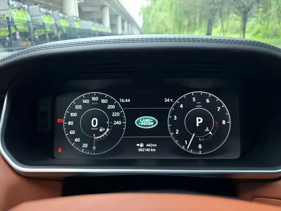 Land Rover Sport
