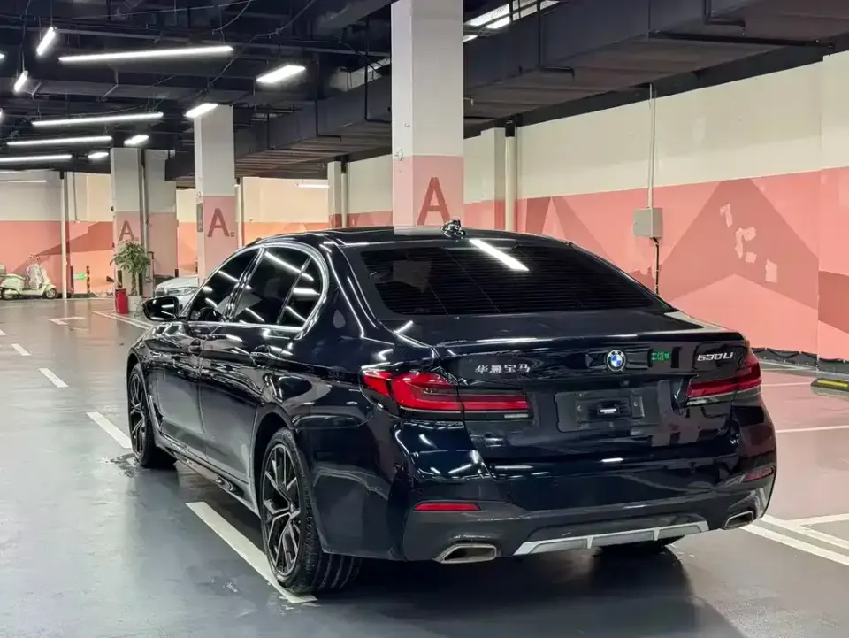 BMW 5-Series