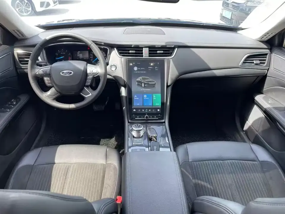 Ford Taurus