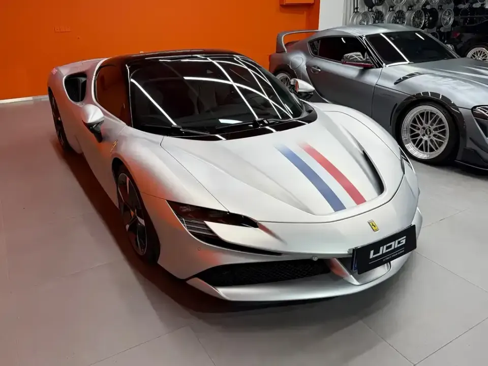 Ferrari SF90