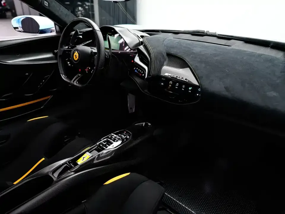 Ferrari SF90