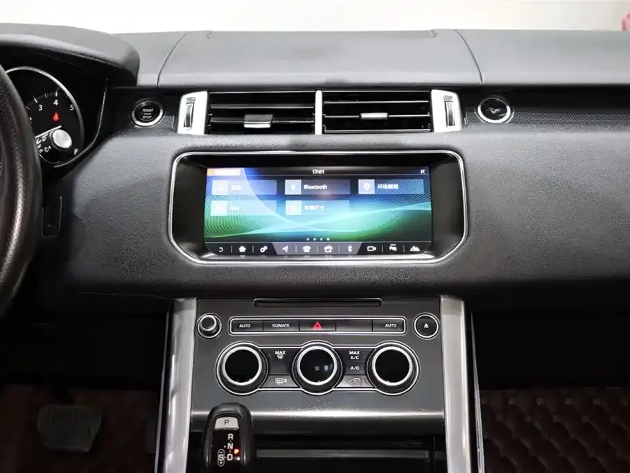 Land Rover Sport