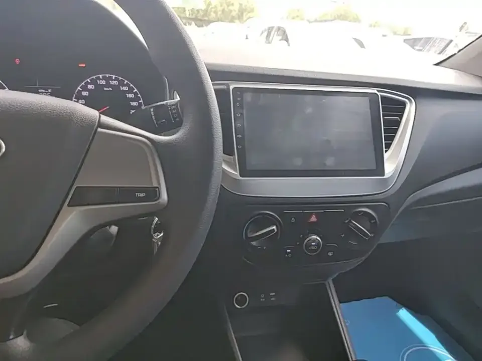 Hyundai Verna