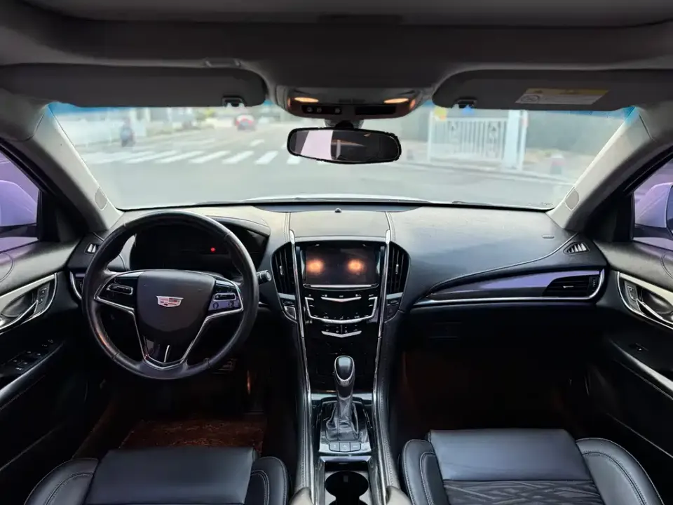 Cadillac ATS-L