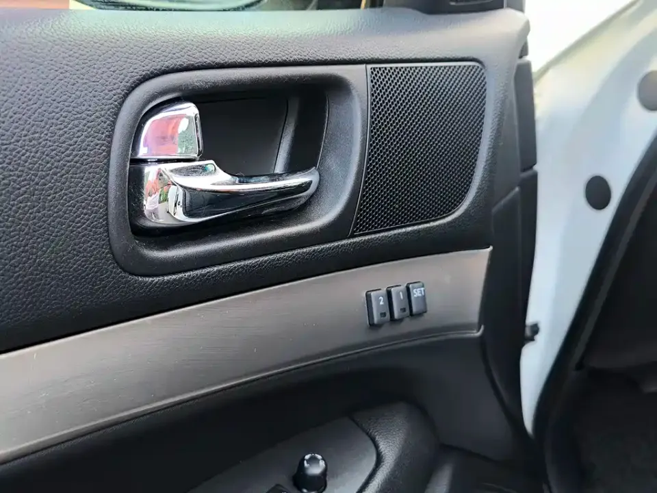 Infiniti G