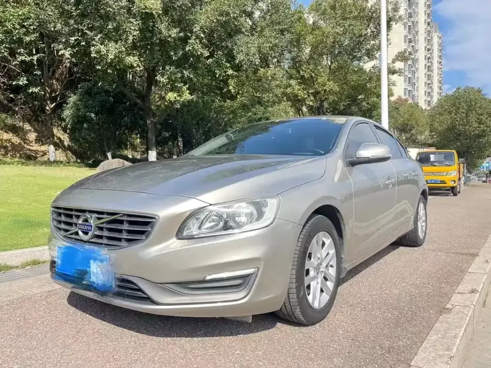 Volvo S60