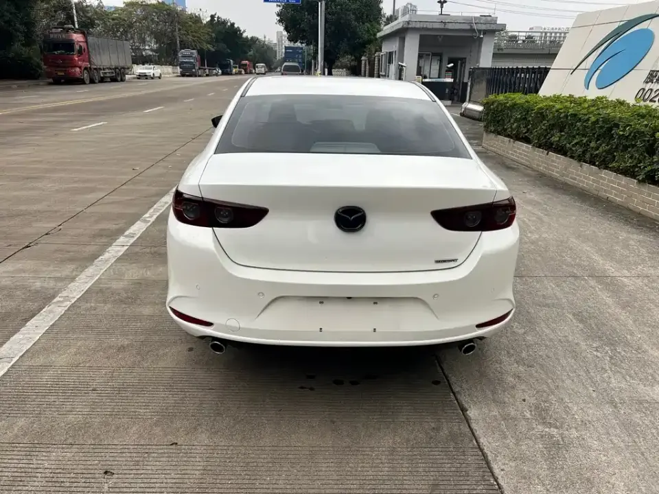 Mazda 3 Axela