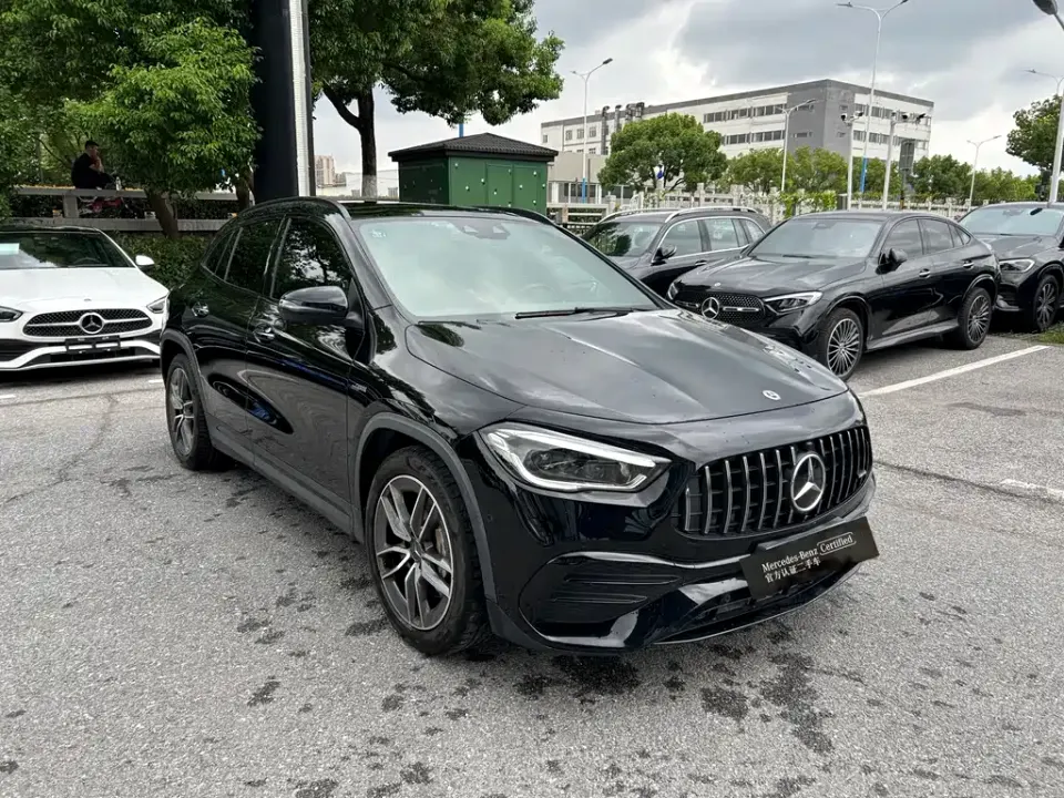 Mercedes-Benz GLA AMG