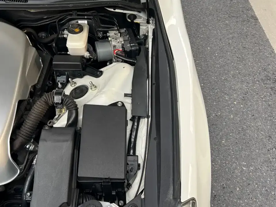 Toyota Reiz