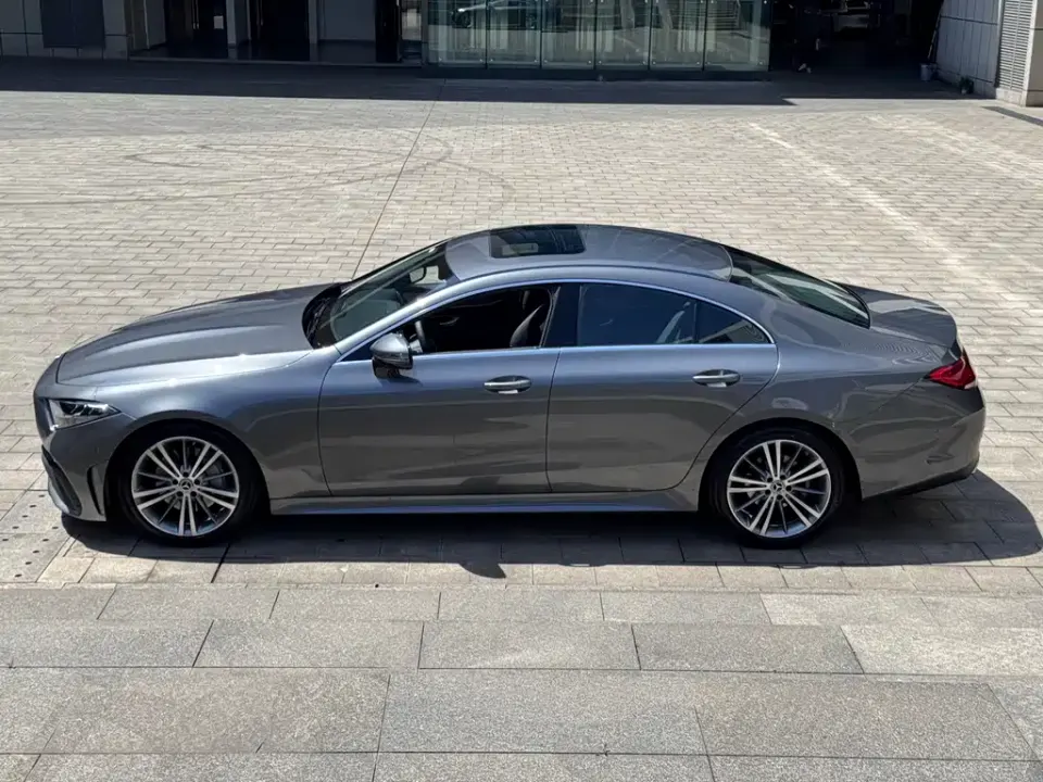 Mercedes-Benz CLS