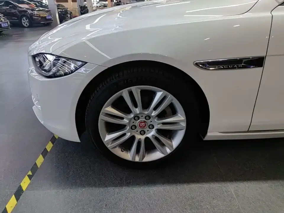 Jaguar XEL