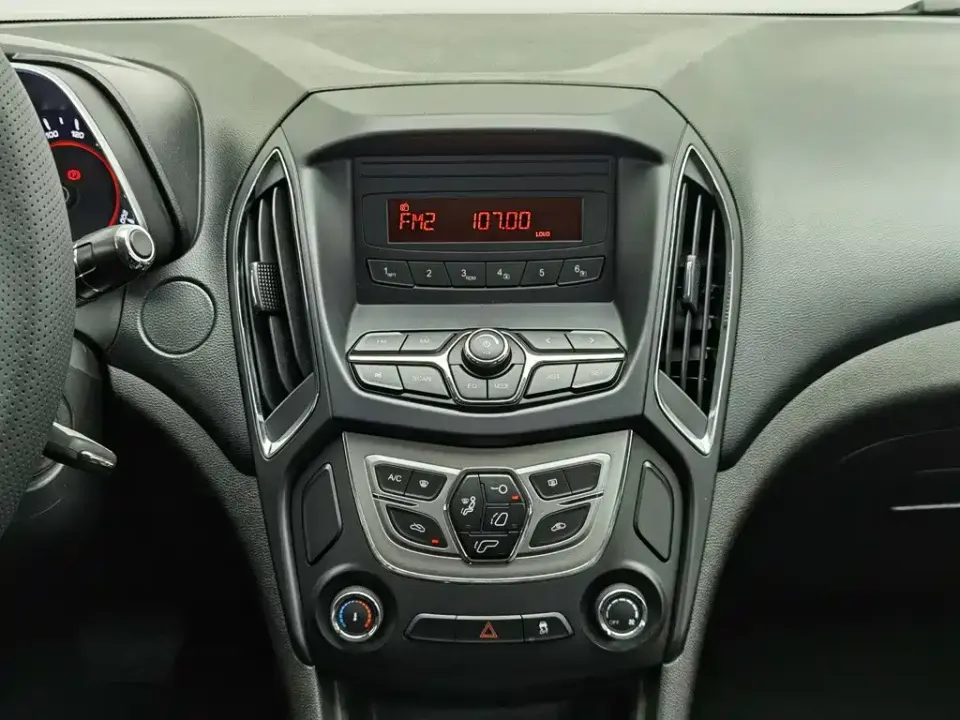 Chery Arrizo 5