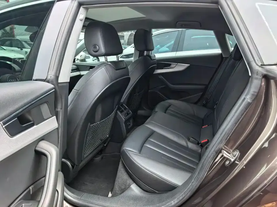 Audi A5 (Import)