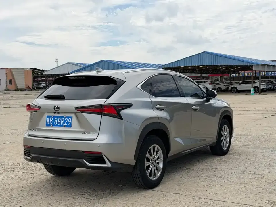 Lexus NX